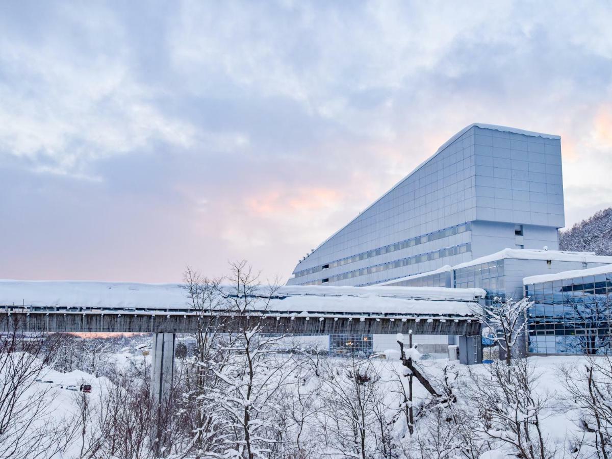 Hotel Mount Racey Yubari Екстер'єр фото